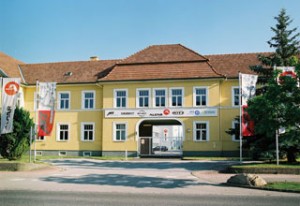Alcar Firmengebäude - Siegfried Marcus Berufsschule