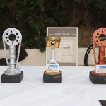 Pokale der Motorradtechnik – Die Pokale wurden in den Werkstätten der Siegfried Marcus Berufsschule unter der Leitung von Vtl. Dipl.-Päd. Robert Czeschka hergestellt.